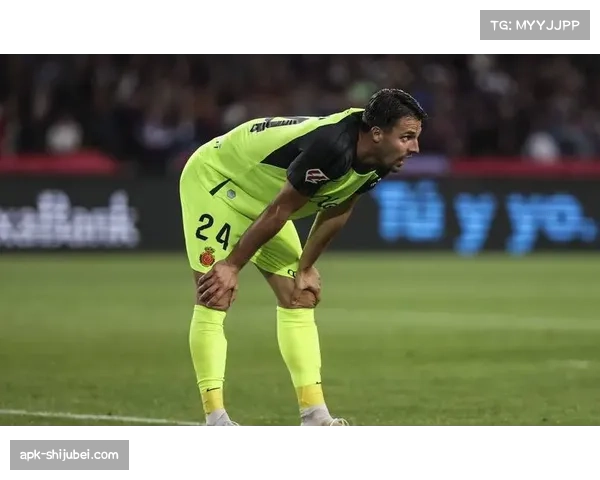 马德里竞技两胜两负积六分 欧冠赛场表现有所起伏 马德里竞技两胜两负积六分 欧冠赛场表现有所起伏